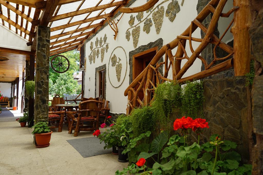 Casa Vlad Hotel Haţeg Eksteriør billede
